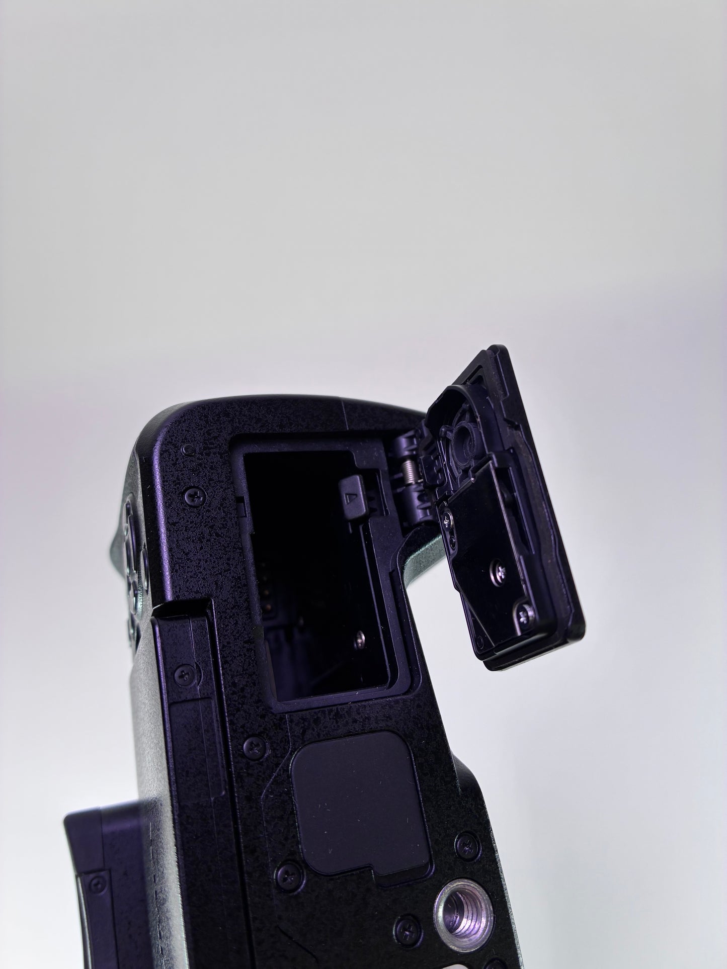 Panasonic LUMIX G85 16MP Mirrorless Camera Body Only - Low 487 Shutter Count