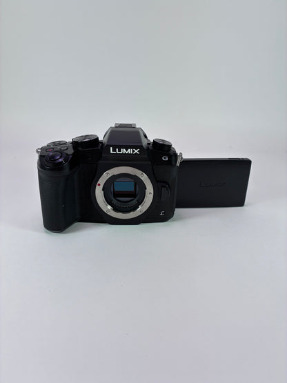Panasonic LUMIX G85 16MP Mirrorless Camera Body Only - Low 487 Shutter Count