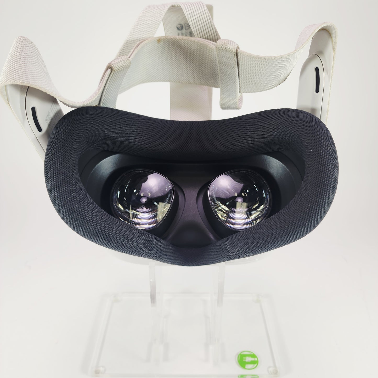 Meta Quest 3S 256GB Standalone All-in-One VR Headset P97