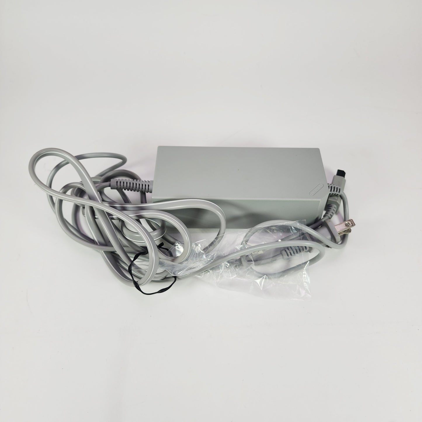 Nintendo Wii Console Gaming System RVL-001 Red 25th Anniversary Edition
