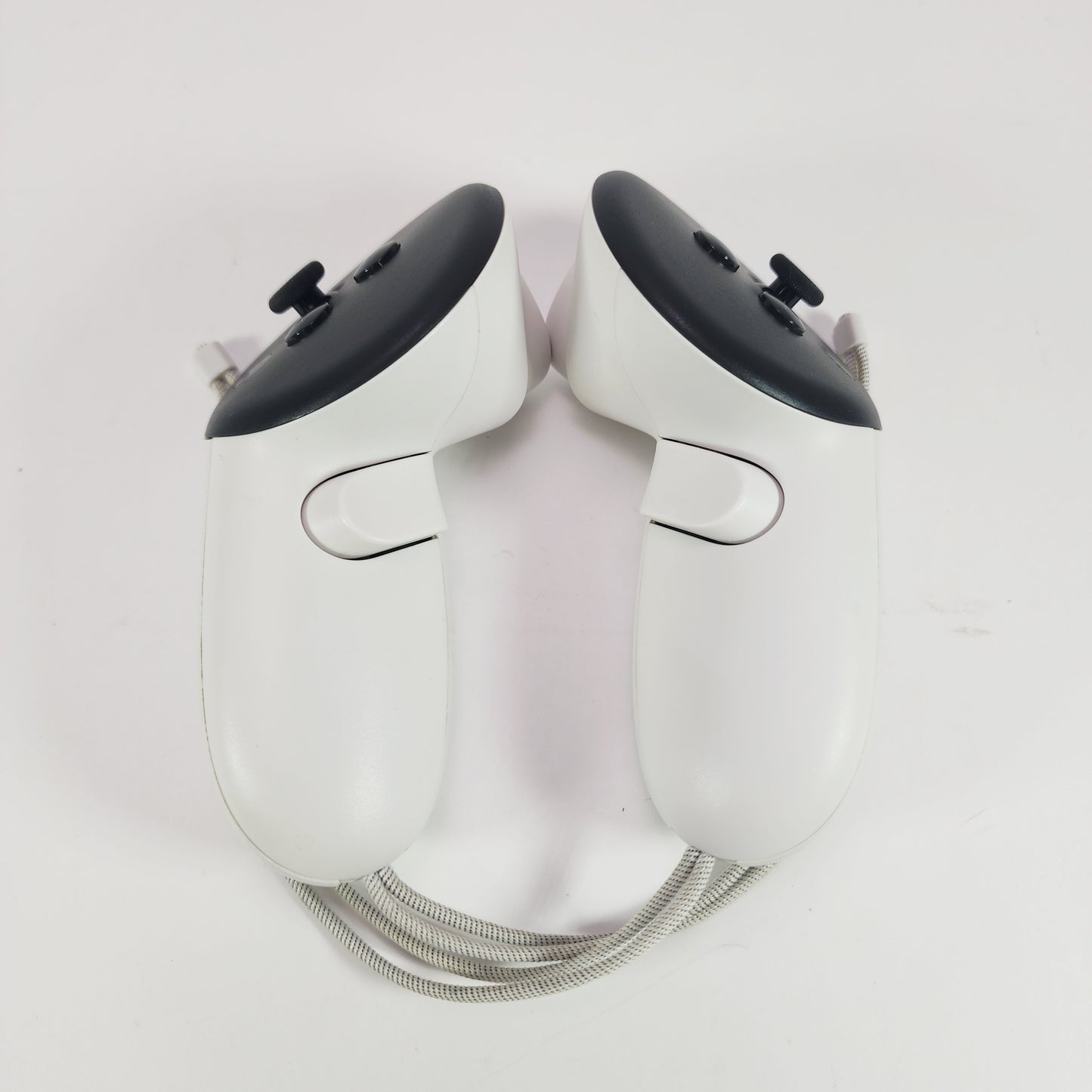 Meta Quest 3S 256GB Standalone All-in-One VR Headset P97