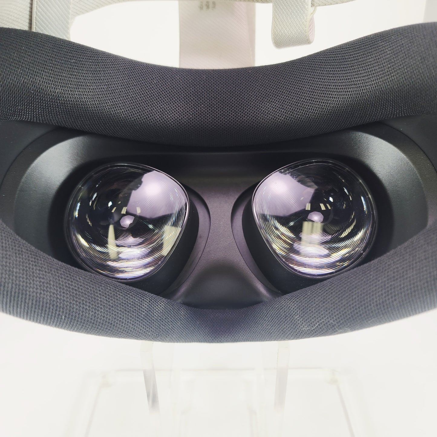Meta Quest 3S 256GB Standalone All-in-One VR Headset P97